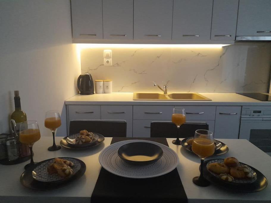 D4 Central Luxury Apartment Volos Ngoại thất bức ảnh